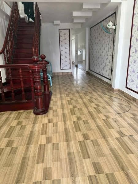 Cho thuê nhà gần trung tâm hành 9, gần mặt trận, gần công an tỉnh Nam Định