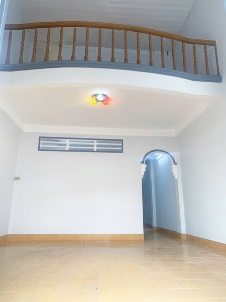 Cho thuê nhà 1 trệt 1 lửng gần Lẩu Dê Quang Chính Hiệu Bình Khánh