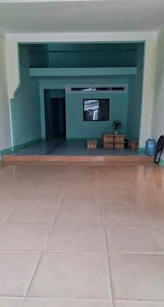 Cho thuê nhà cấp 4 sạch mới, mặt tiền đường Trần Văn Trà gần khách sạn Mỹ Trà