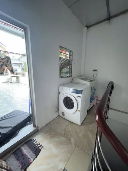Chính chủ Cho thuê nhà nguyên căn gần Đại học công nghiệp, ĐH Thành Đô,QL32