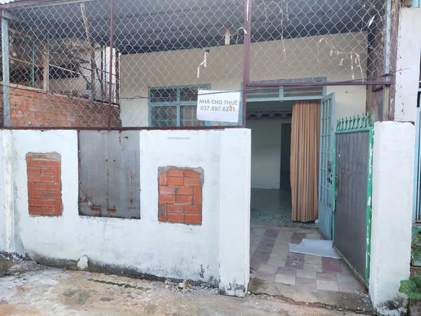 Cho thuê nhà cấp 4 Tam Hiệp (Biên Hòa), ngay cổng giáo xứ Bùi Hưng