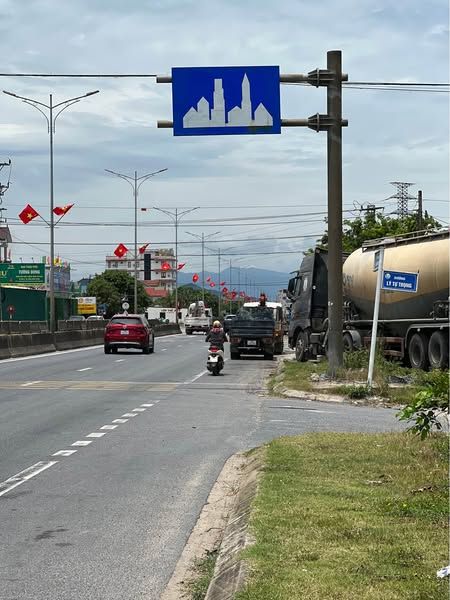 Bán lô mặt tiền quốc lộ 1A Quảng Thọ Mặt tiền đường Trần Hưng Đạo- Phường Bắc Gianh