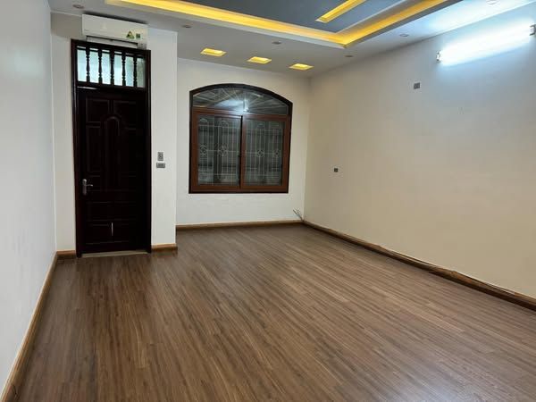 CHO THUÊ NHÀ Địa chỉ: Số 41, đường Phù Đổng, Việt Trì - Cạnh Phòng khám Eva