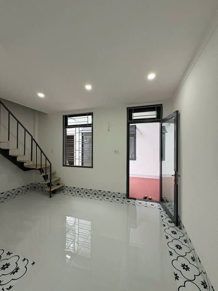 CHO THUÊ NHÀ MINI 2 TẦNG mới xây mới 100% full nội thất chỉ việc dọn vào là ở