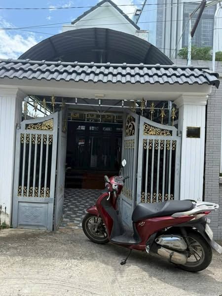 Cho thuê nhà gần trung tâm hành 9, gần mặt trận, gần công an tỉnh Nam Định