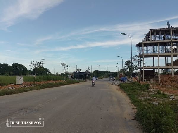 Cần bán nhanh lô đất LK5 A163 tại MB 3241 Đông Hương Thanh Hoá