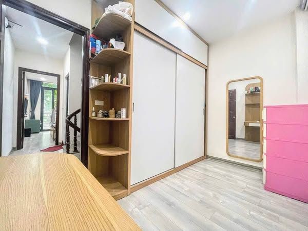 Chính chủ cho thuê nhà 4 tầng view đẹp, thoáng mát tại ngõ 122 Kim Giang, Thanh Xuân, Hà Nội