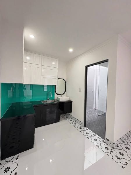 CHO THUÊ NHÀ MINI 2 TẦNG mới xây mới 100% full nội thất chỉ việc dọn vào là ở