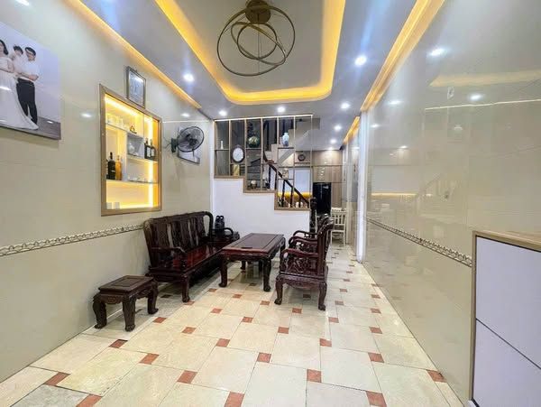 Chính chủ cho thuê nhà 4 tầng view đẹp, thoáng mát tại ngõ 122 Kim Giang, Thanh Xuân, Hà Nội