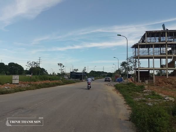 Cần bán nhanh lô đất LK5 A163 tại MB 3241 Đông Hương Thanh Hoá