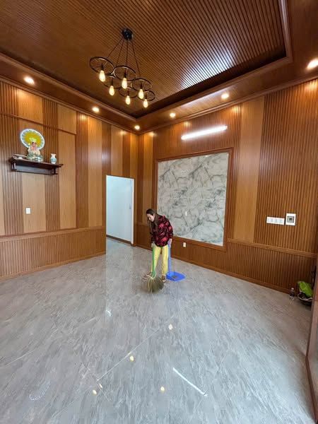 CHO THUÊ NHÀ NGUYÊN CĂN 3 PHÒNG NGỦ – NGANG 5M, DÀI 32M – RỘNG RÃI, THOÁNG MÁT