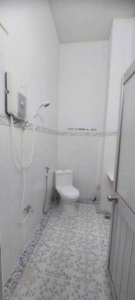 Cho thuê nhà nguyên căn mới sửa lại mới sao lưng chợ Sao Mai Bình Khánh Long Xuyên An Giang