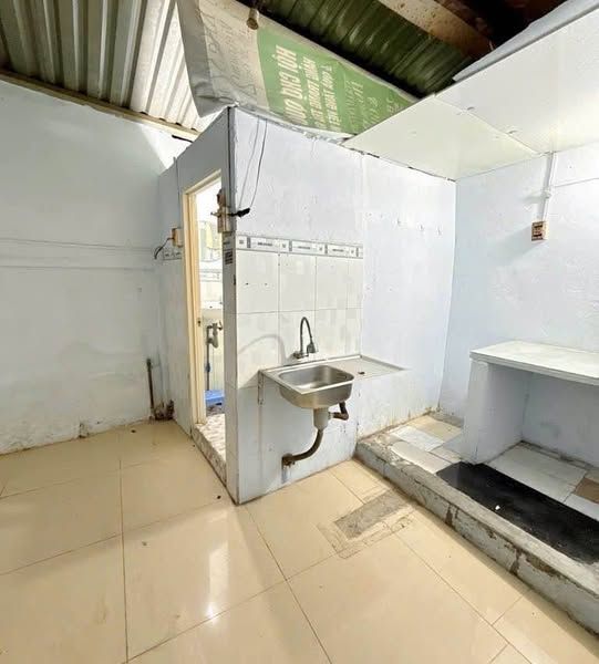 NGUYỄN ĐÌNH CHÍNH – PHÚ NHUẬN – NHÀ CŨ TIỆN XÂY MỚI – CHỈ NHỈNH 4 TỶ