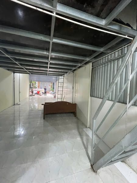 Cho thuê nhà cấp 4 khu đất dịch vụ Mậu Lương, Kiến Hưng, Hà Đông