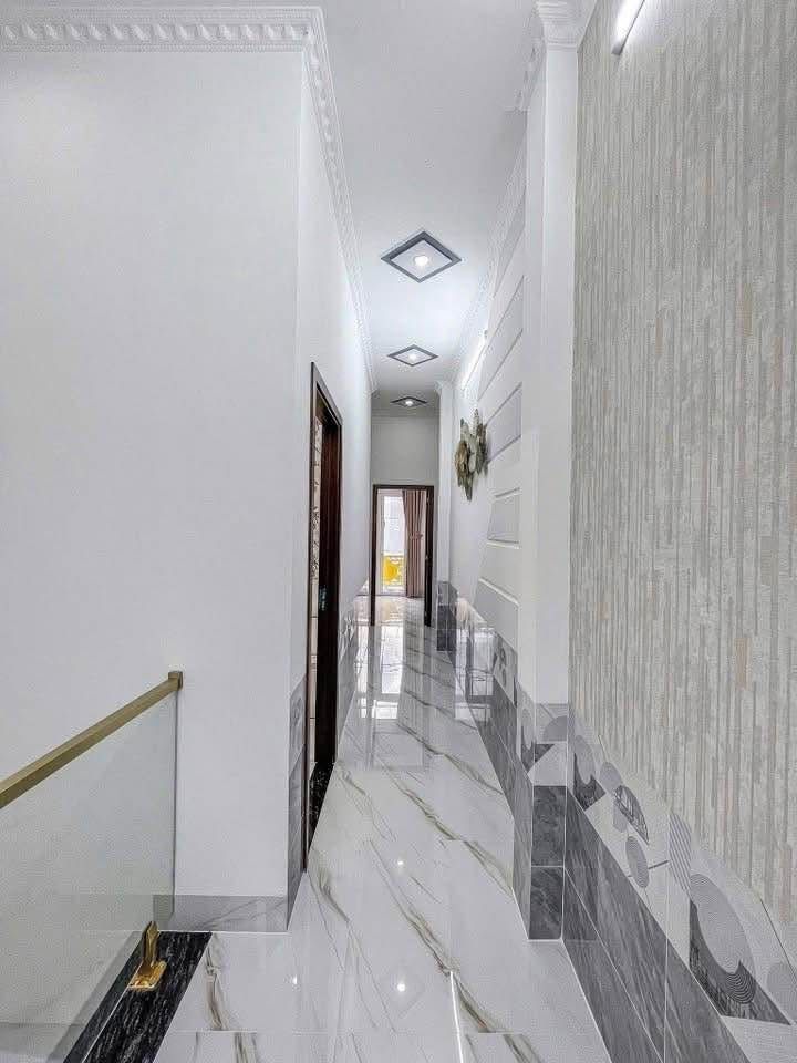 NHÀ TRỆT LẦU MỚI ĐẸP 2 MẶT TIỀN - ĐƯỜNG TÔ VĨNH DIỆN - BÌNH THUỶ - CẦN THƠ