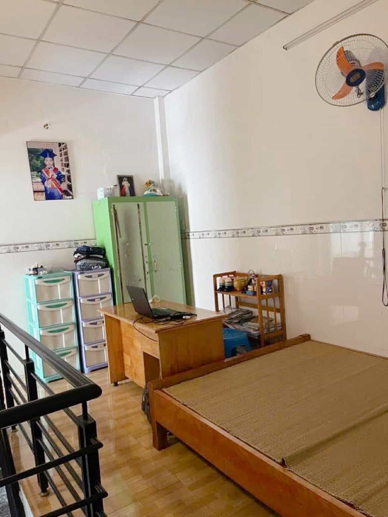 Bán nhà hxh 36m2-2tang sát mt Thới An 15 - Q12 , nở hậu nhẹ , gần trường Lạc Hồng - 3 tỷ nhỉnh