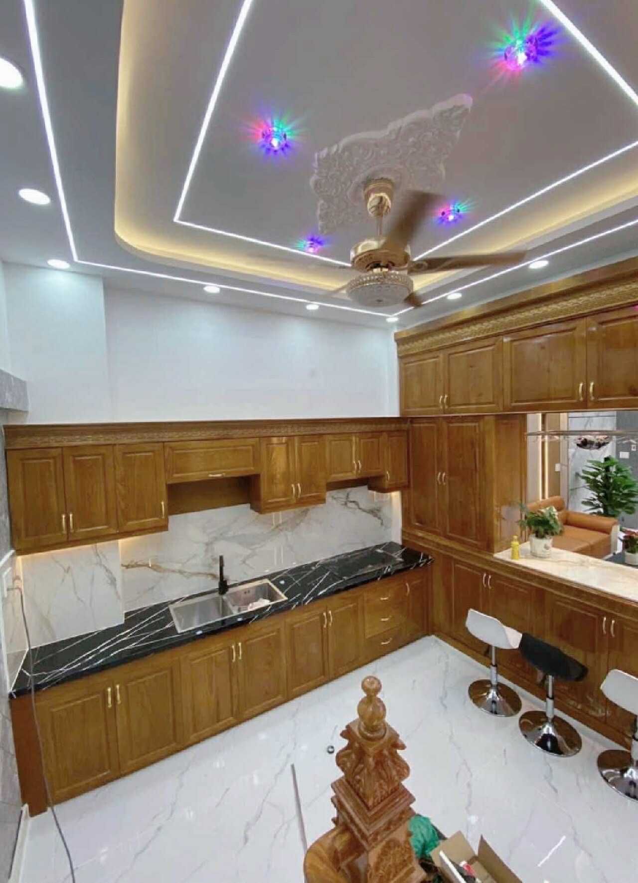 Bán nhà mt Hà Bổng Q12 , 55m2-2tang , liền kề Chợ Trung Chánh ,Kd đa ngành, 5 tỷ nhỉnh 0932030061