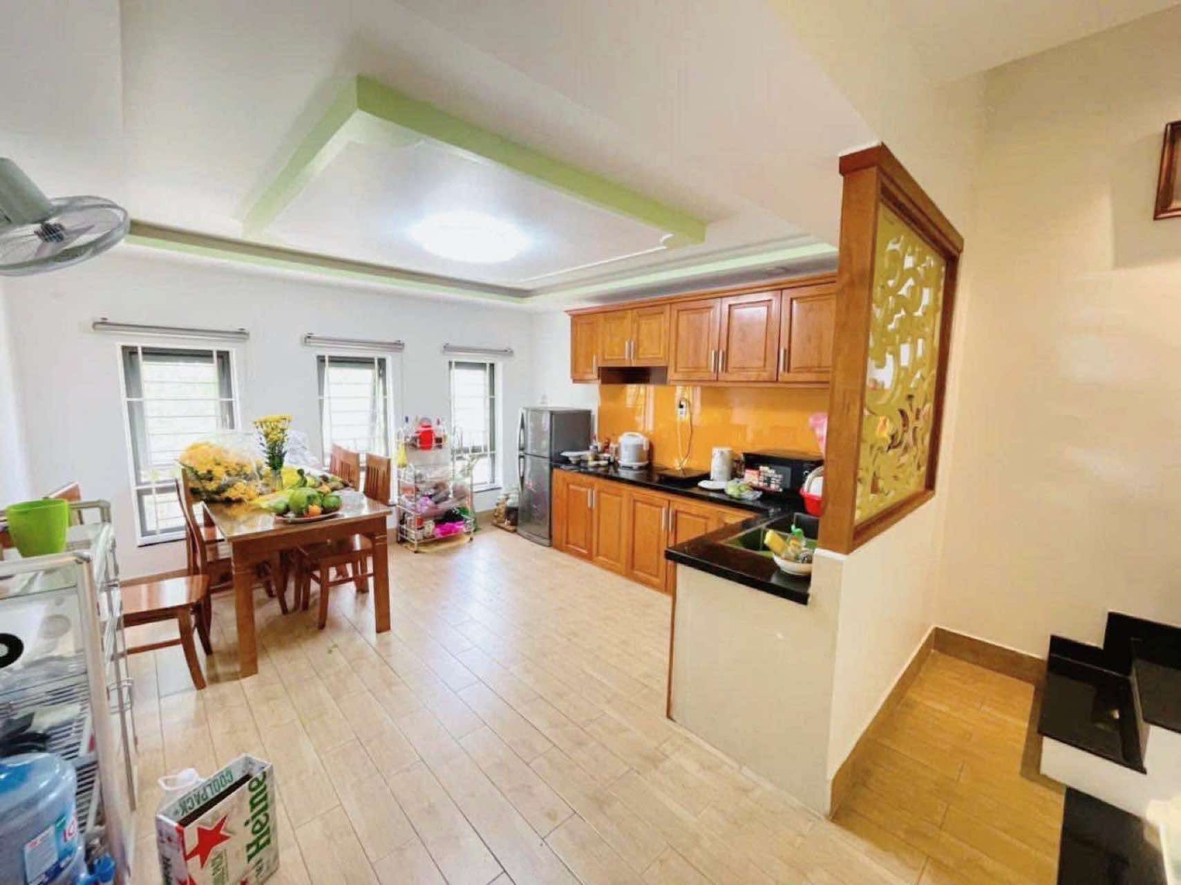 Bán nhà đường 9m sát mt Bùi Văn Ngữ Q12 , 24m2-4tang ,ngay Ngã 3 Đông Quang- 3 tỷ nhỉnh 0932030061