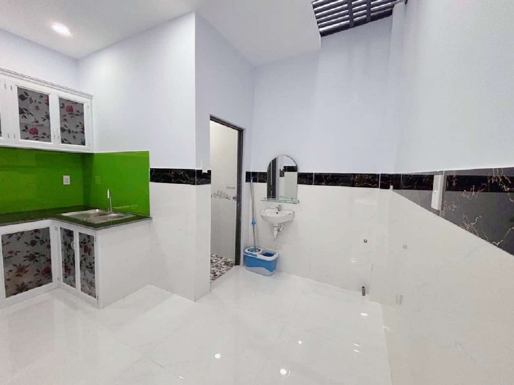 Nhà cấp 4 có lửng 45m2 Hiệp Thành 13 Q12 , hẻm 3 gác , liền kề Ngã 3 Đông Quang - 3,2ty 0932030061