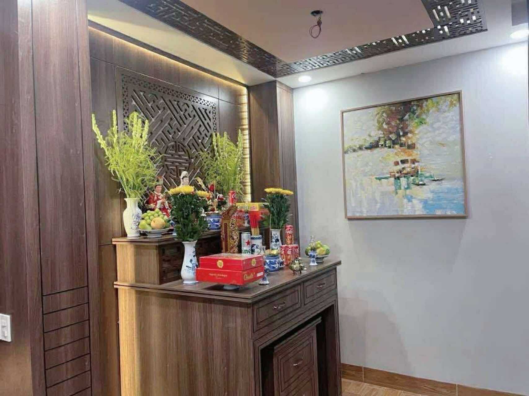 Nhà đẹp Lê Thị Riêng Q12 - đường 12m - 63m2-4tang -tặng full cửa gỗ đỏ quý - 8 tỷ nhỉnh 0932030061