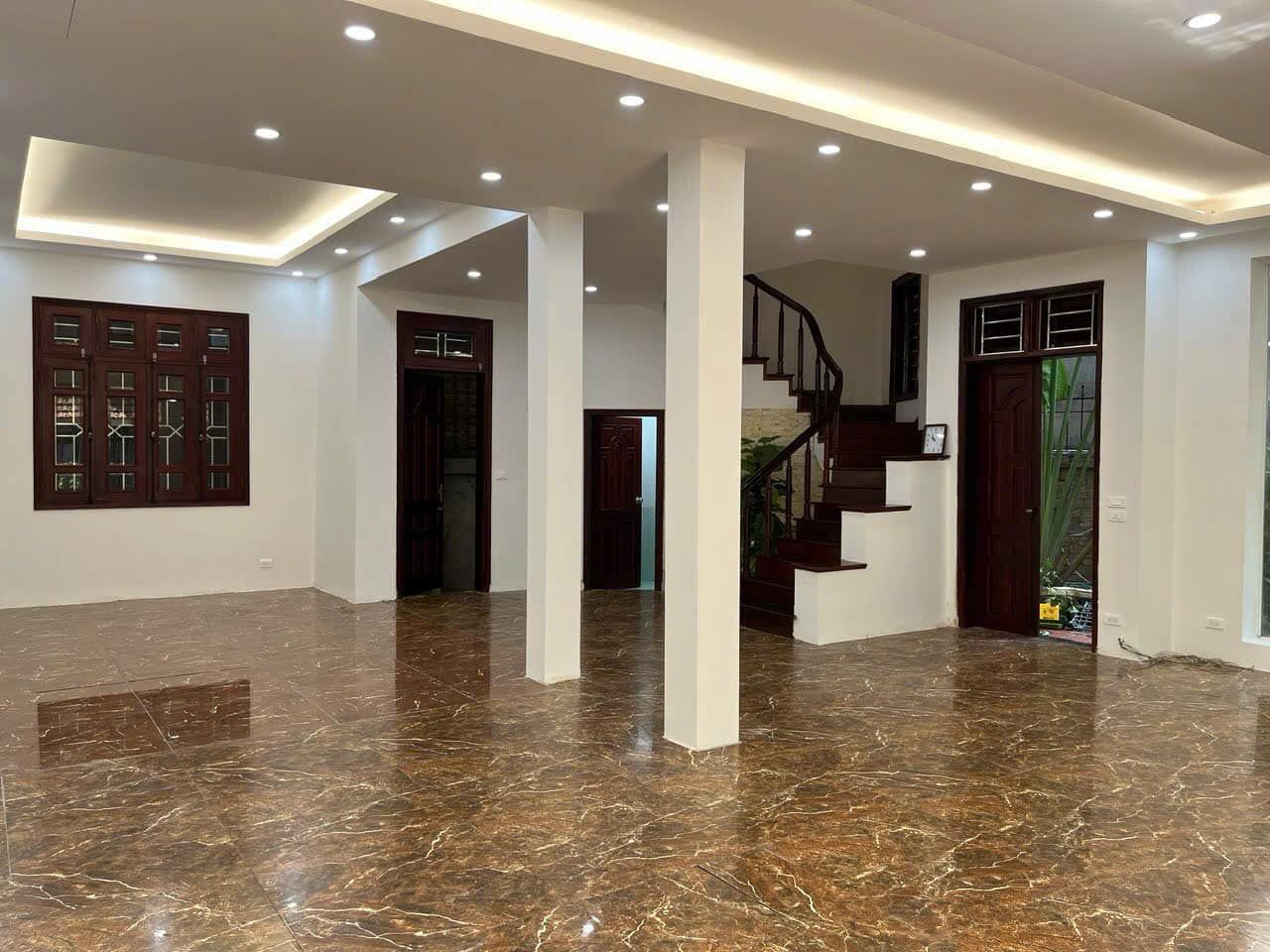 Cho Thuê Nhà Biệt Thự Chính Chủ Địa chỉ: Dịch Vọng-Cầu Giấy-Hà Nội