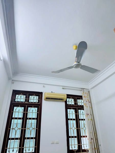 Chính chủ cho thuê nhà Phân Lô Hoàng Sâm-Nghĩa Đô-Cầu Giấy