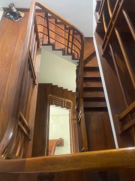 Chủ bán lại căn nhà 4 tầng tại liên bảo - Vĩnh yên - Vĩnh phúc