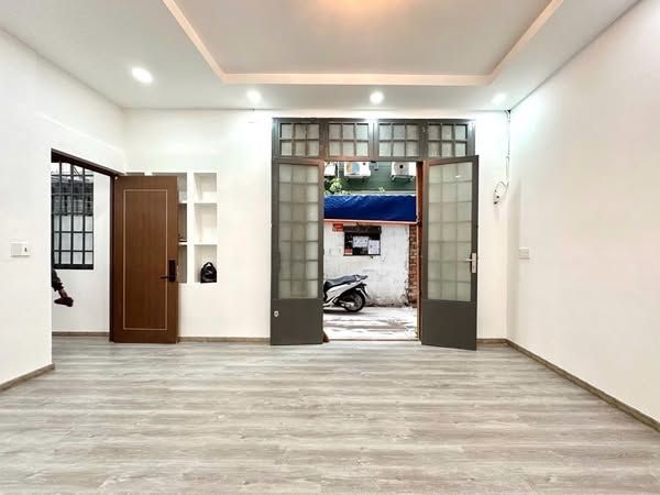 BÁN NHÀ HẺM XE HƠI P. VƯỜN LÀI – QUẬN 10 – 4 TẦNG – 55M² – GIÁ CHỈ 12.5 TỶ