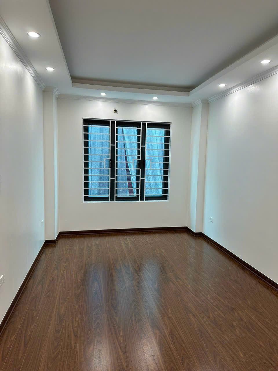 Giá nhỉnh 3 tỷ Có ngay nhà đẹp Lai Xá, Hoài Đức, ngõ thông, cách QL 32 vài bước chân.