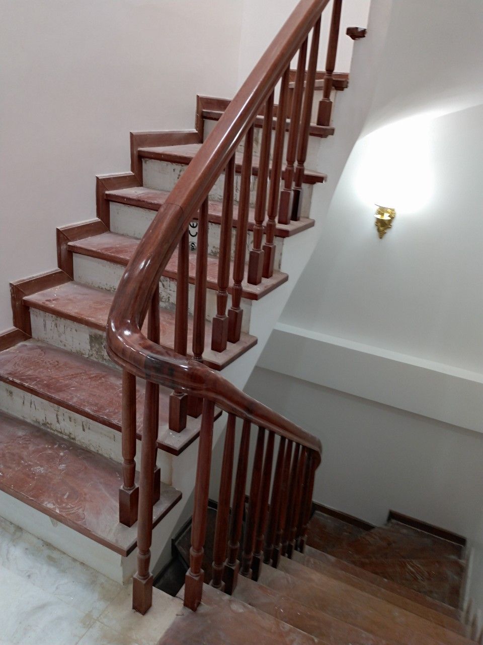 🌹🌹TT HAI BÀ 5 TẦNG ĐẸP LONG LANH HAI MẶT THOÁNG TRƯỚC SAU GẦN PHỐ CĐT UY TÍN KHÁCH XEM LÀ THÍCH