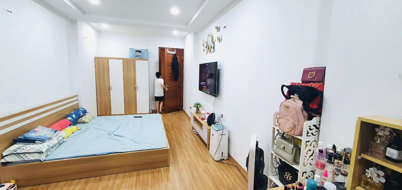 PHÂN LÔ 🌹 Ô TÔ ĐỖ CỬA 🌹 NGÕ RỘNG GẦN 3M 🌹 LÔ GÓC THOÁNG SÁNG 🌹KHU VỰC VIP HIẾM NHÀ BÁN!