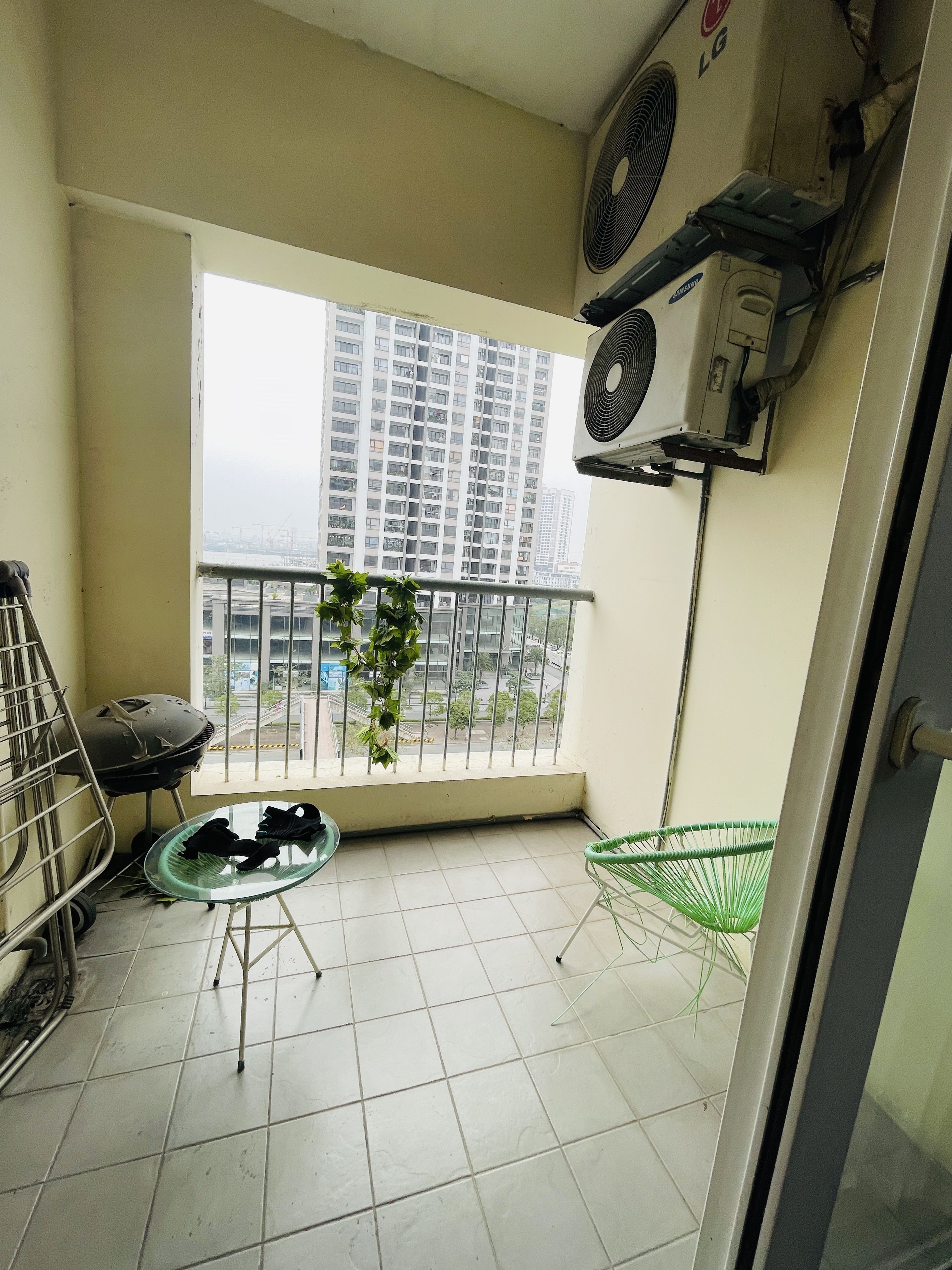 Bán gấp Chung cư Vườn Đào, Tây Hồ 3 ngủ 125m2
