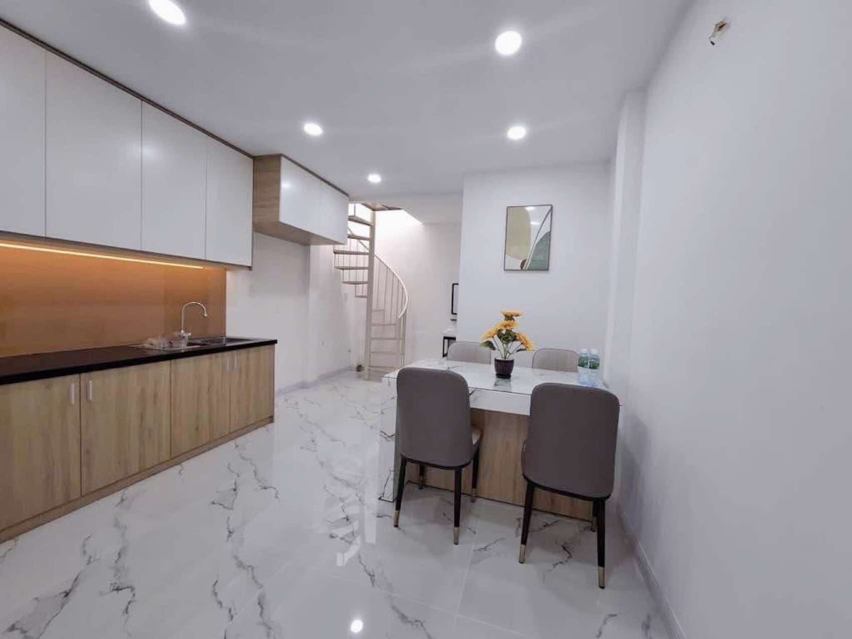 Nhà mới cấp4 có lửng 36m2 Quang Trung Gò Vấp - sát chợ Phạm Văn Bạch , hẻm 3 gác - 4 tỷ nhỉnh