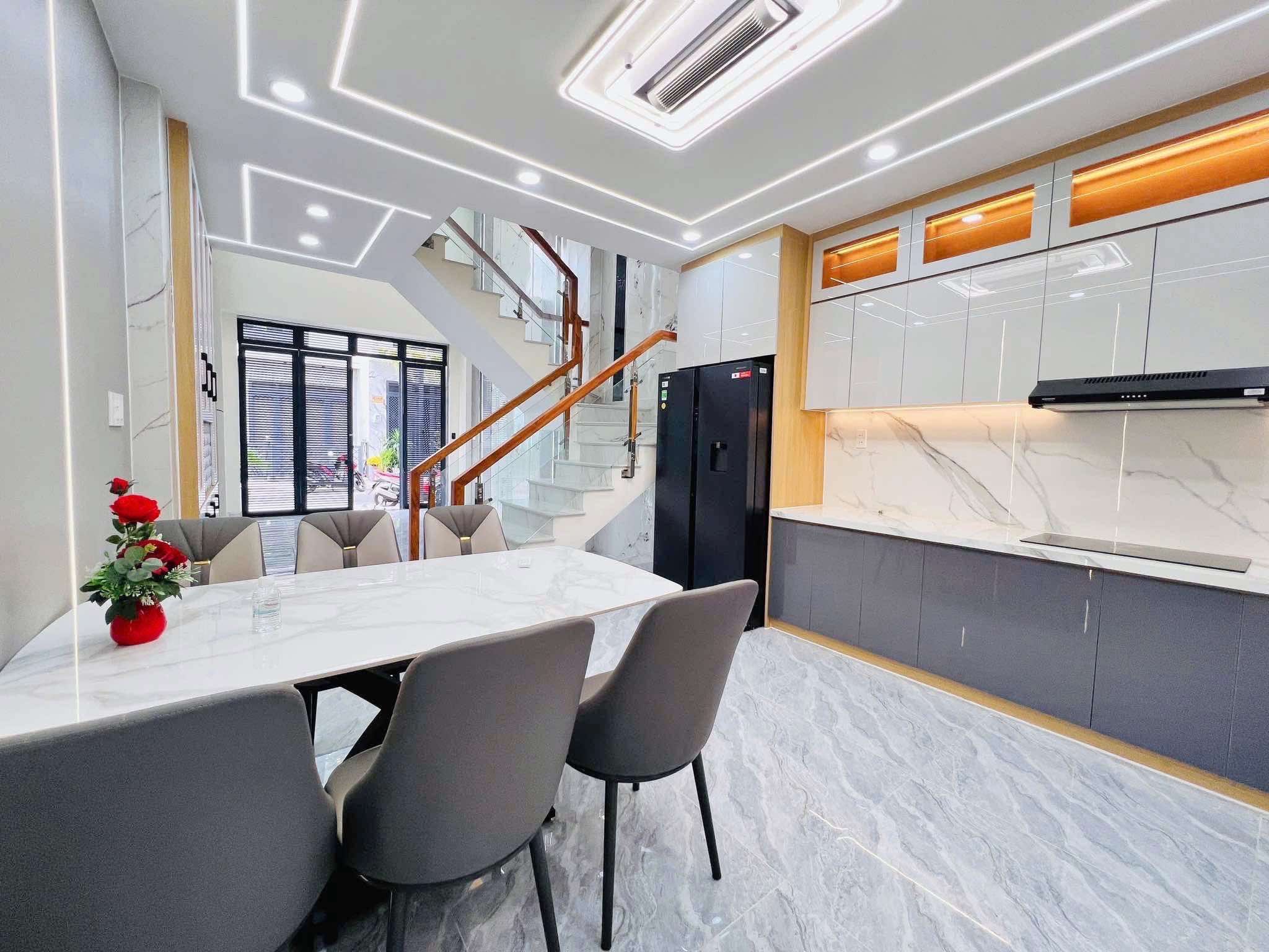 Nhà mới hxh thông full nt hẻm 621 Nguyễn Ảnh Thủ Q12 , 51m2-5tang , 5 tỷ nhỉnh 0932030061