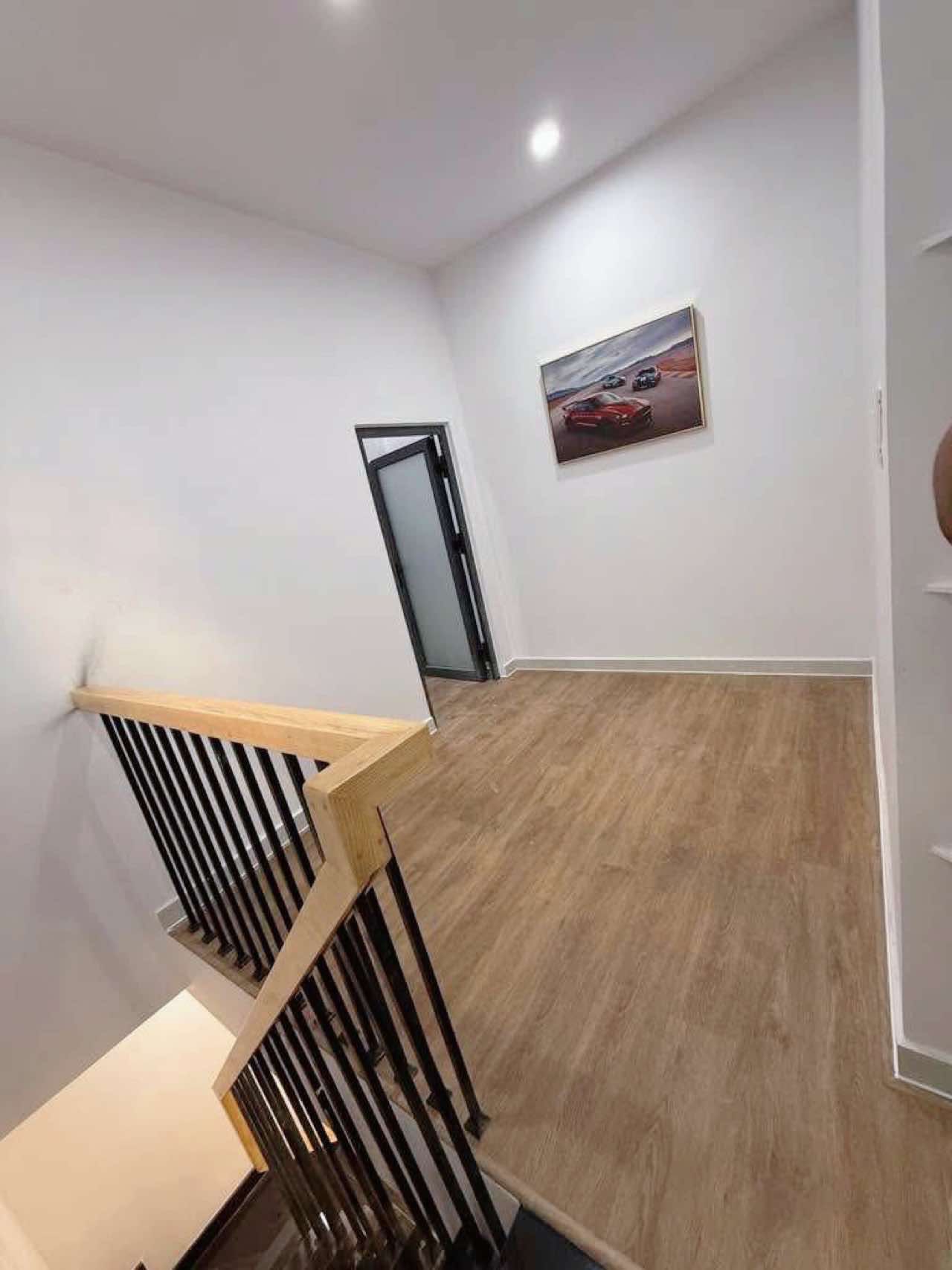 Nhà đẹp hxh thông 41m2-2tang Lâm Thị Hố Q12 , liền kề Hiệp Thành City , 3 tỷ nhỉnh 0932030061