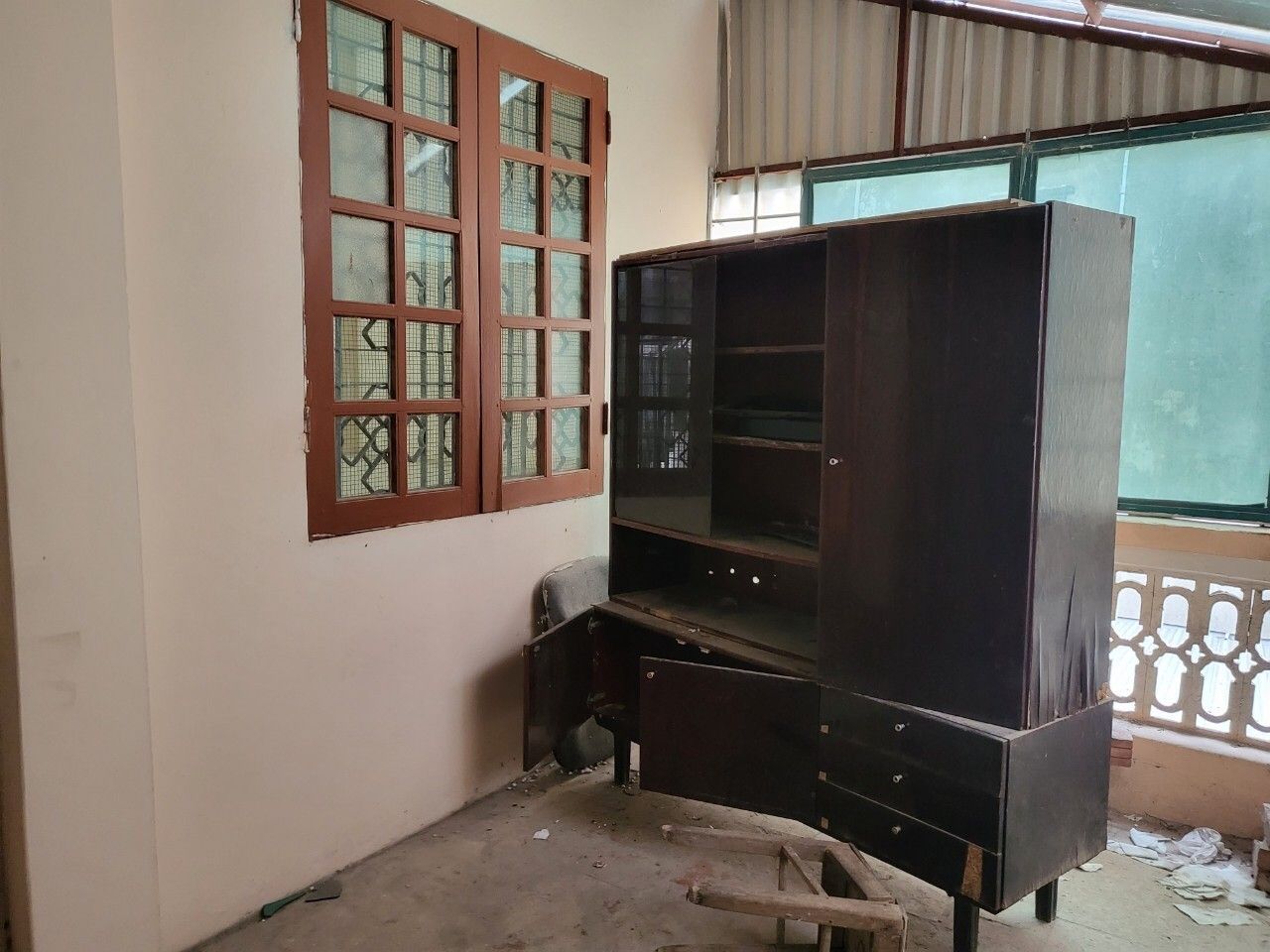 Nhà Cầu đơ nằm vị trí trong ngõ thoáng rộng,ô tô qua nhà