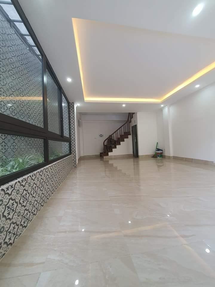 SIÊU PHẨM NGUYỄN HOÀNG MỸ ĐÌNH - MẶT NGÕ Ô TÔ 7 CHỖ VÀO NHÀ - KINH DOANH - NHÀ MỚI.