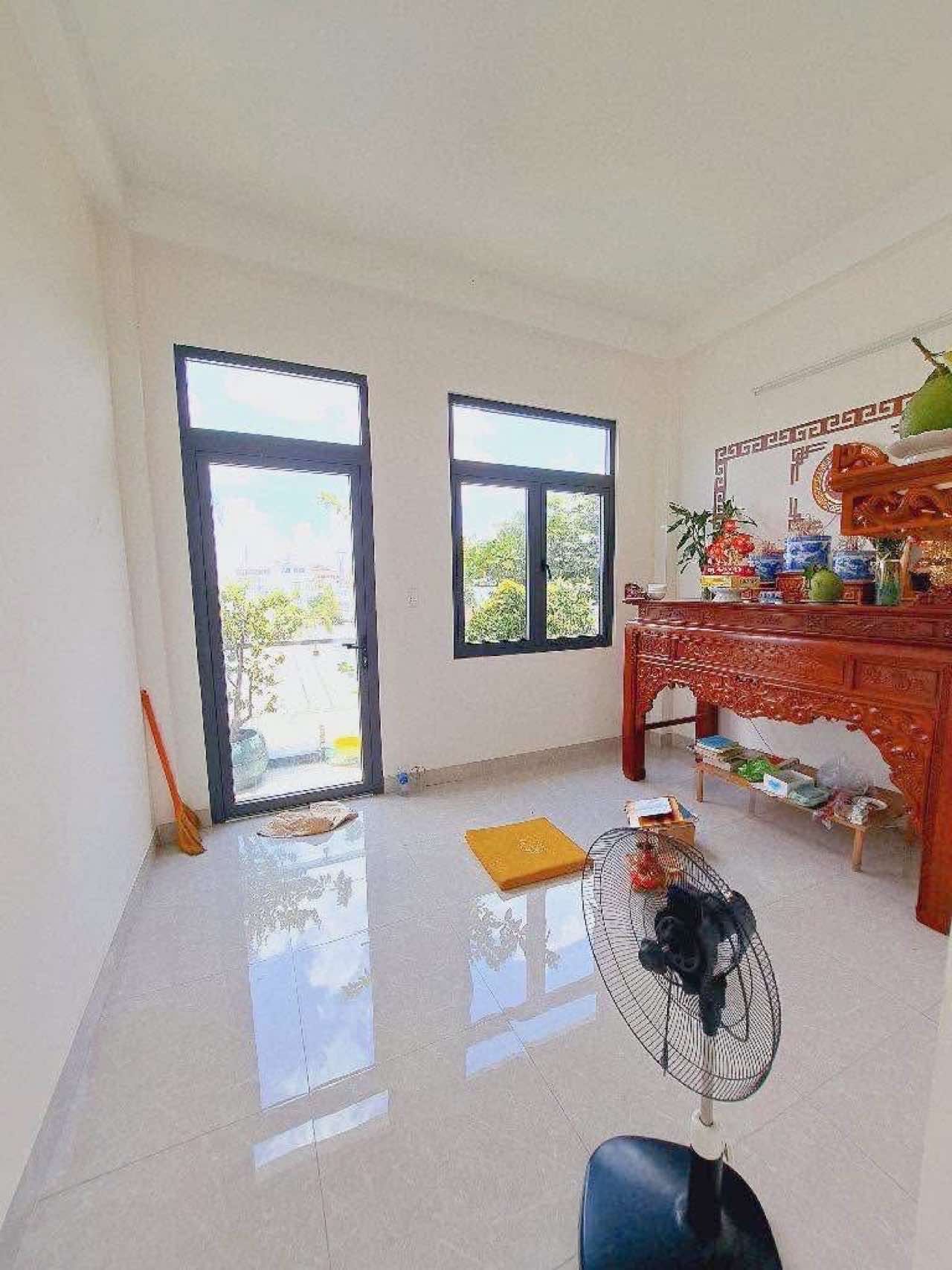 Bán nhà 2mt hẻm 88m2-3tang Trung Mỹ Tây 2A Q12 ,hẻm kiamoning, thu nhập 5tr/th - 5,6 tỷ 0932030061