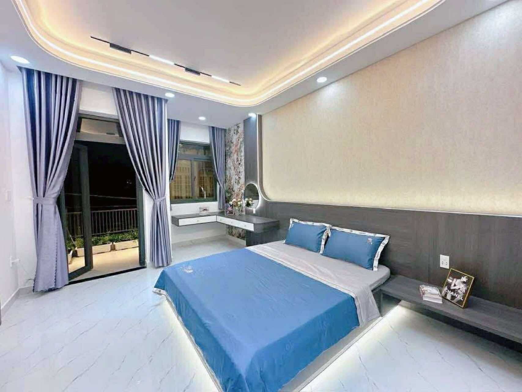 Nhà mới hxh thông 47m2-3tang sát mt Nguyễn Thị Kiêu Q12 ,gần Quán Ăn Hai Châu, 6 tỷ hơn 0932030061