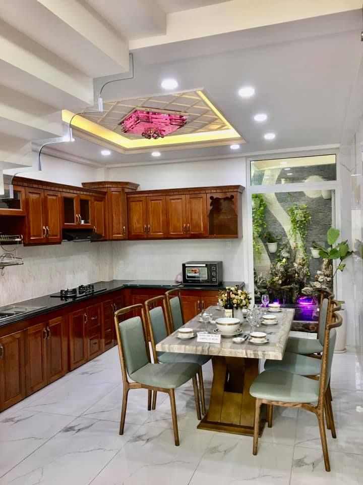Nhà đẹp miễn chê, mới xây chưa ở, sổ hồng riêng, bình tân