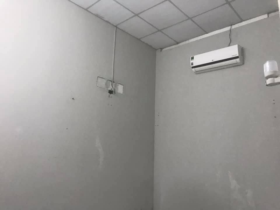 Bán nhà đường số 1 Lê Hoàn Diện tích: 77,7m2