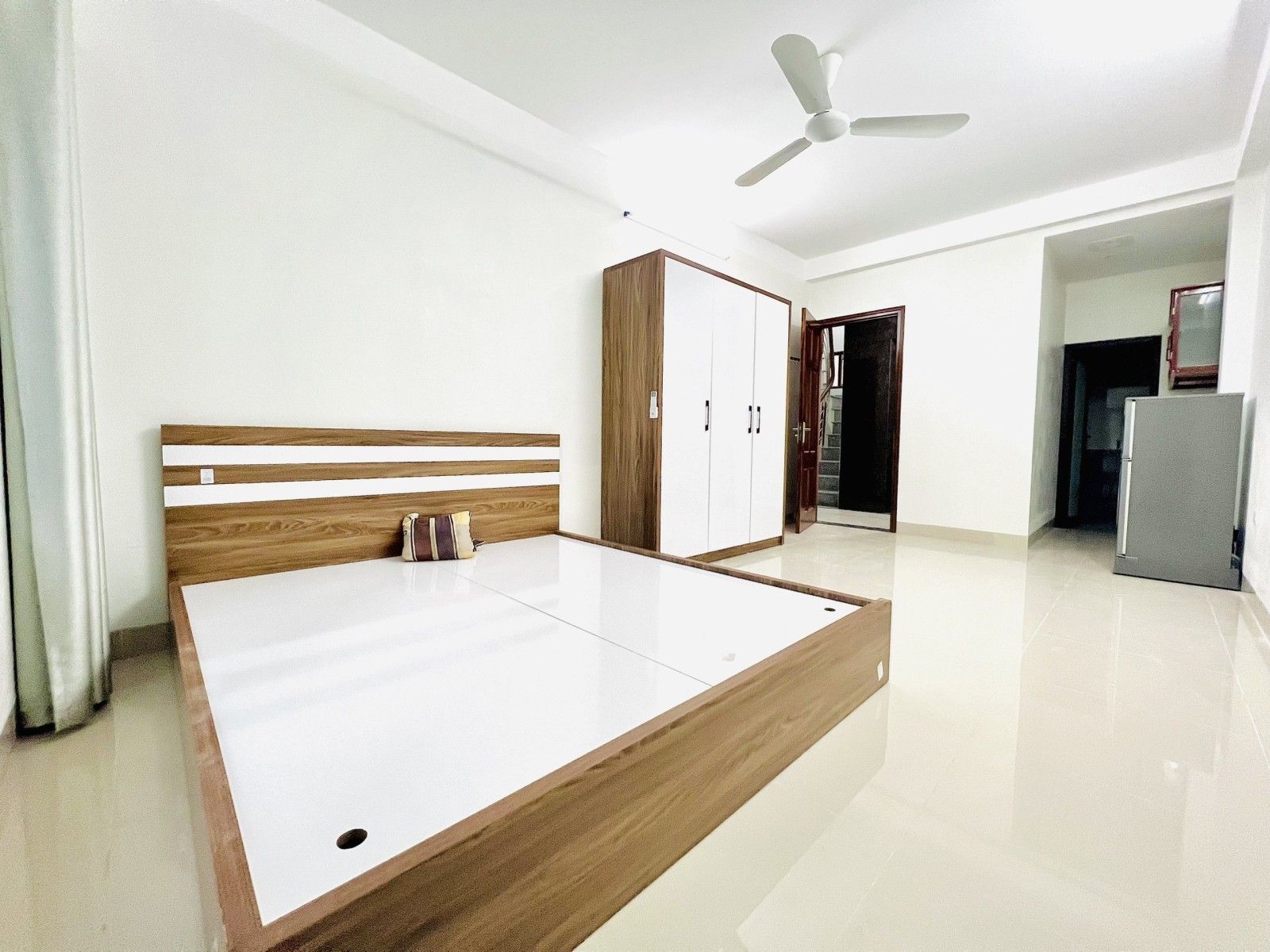 NHÀ DÒNG TIỀN MỚI 13 PHÒNG FULL ĐỒ - CÁC PHÒNG THOÁNG SÁNG VÔ CÙNG - 7 TẦNG THANG MÁY.