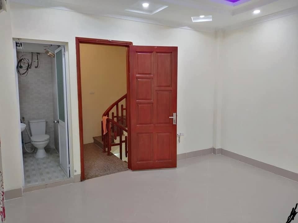 Bán nhà Triều Khúc – Thanh Xuân, lô góc, 35m, 6 tầng, 2.45 tỷ