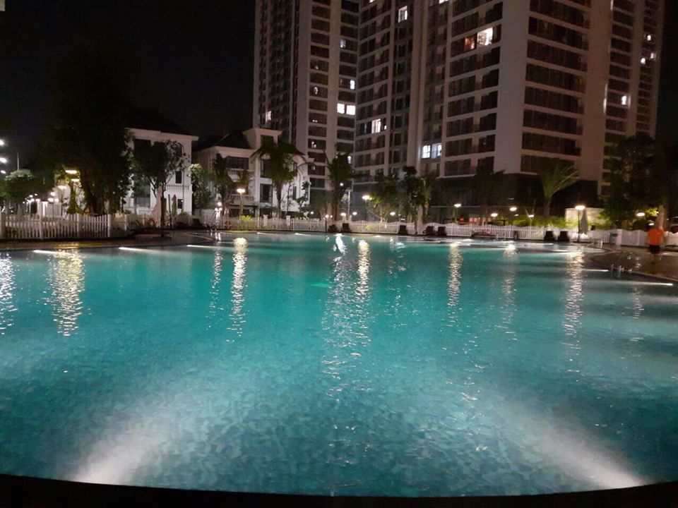 Chuyển nhượng căn 3pn,2vs Tòa G1 Vinhomes green bay 92m, ban công đông nam