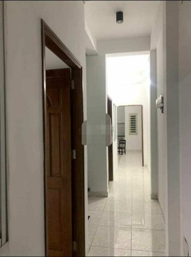 Cho thuê nhà Mã Lò, HXH Bình Tân.Diện tích: 4.5x17 trêt lầu sân thượng, hẻm 6m. 6pn, 4 tolet