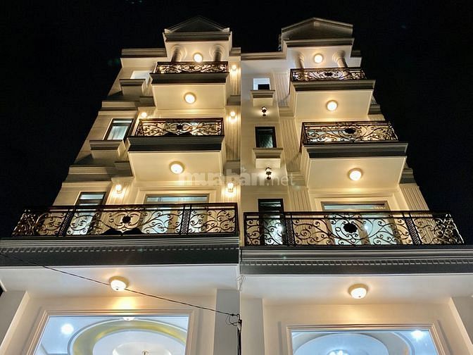 BÁN NHÀ 5 LẦU -