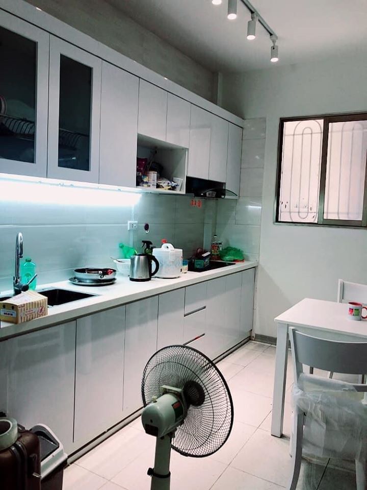 Cần bán GẤP! Kim Mã – Ba Đình, Gần Phố, ngõ thông rộng, Vuông đẹp ở ngay,30m,4T,Giá: 2.6 tỷ