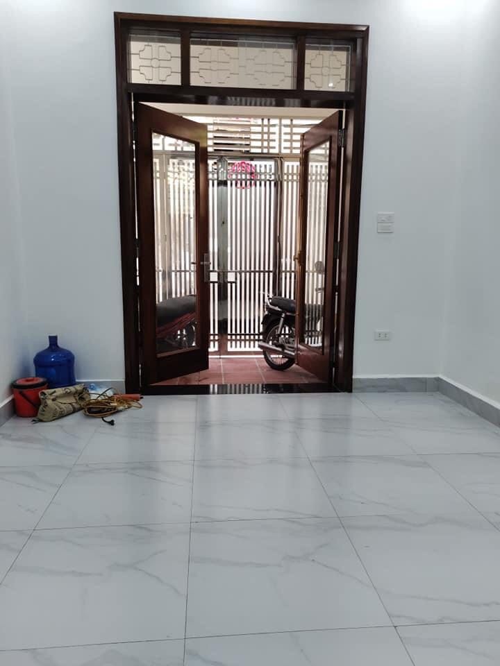 Bán nhà chính chủ Quang Trung,Hà đông,kinh doanh, ôtô đỗ 10m, gần ô tô tránh