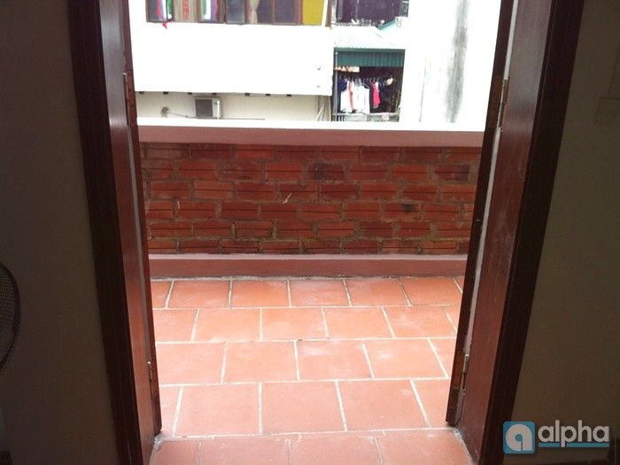 Căn hộ một buồng ngủ giá rẻ cho thuê phố Thụy Khuê