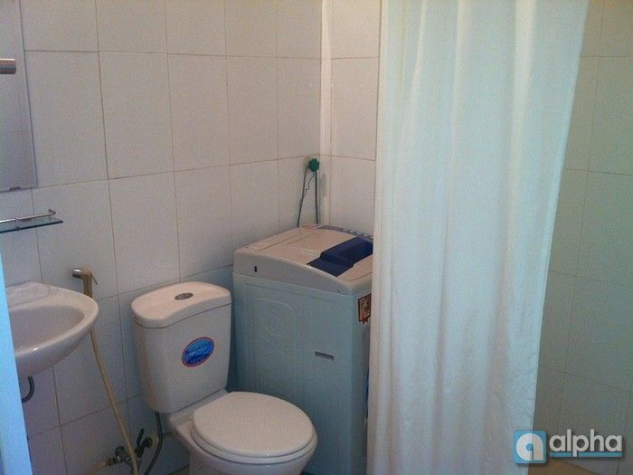 Căn hộ một buồng ngủ giá rẻ cho thuê phố Thụy Khuê